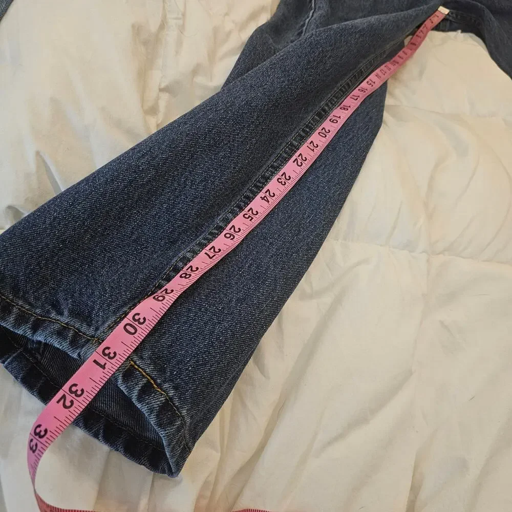Levi’s 505 Jeans Men’s 35x32 Regular Fit Straight Leg Medium Wash Denim